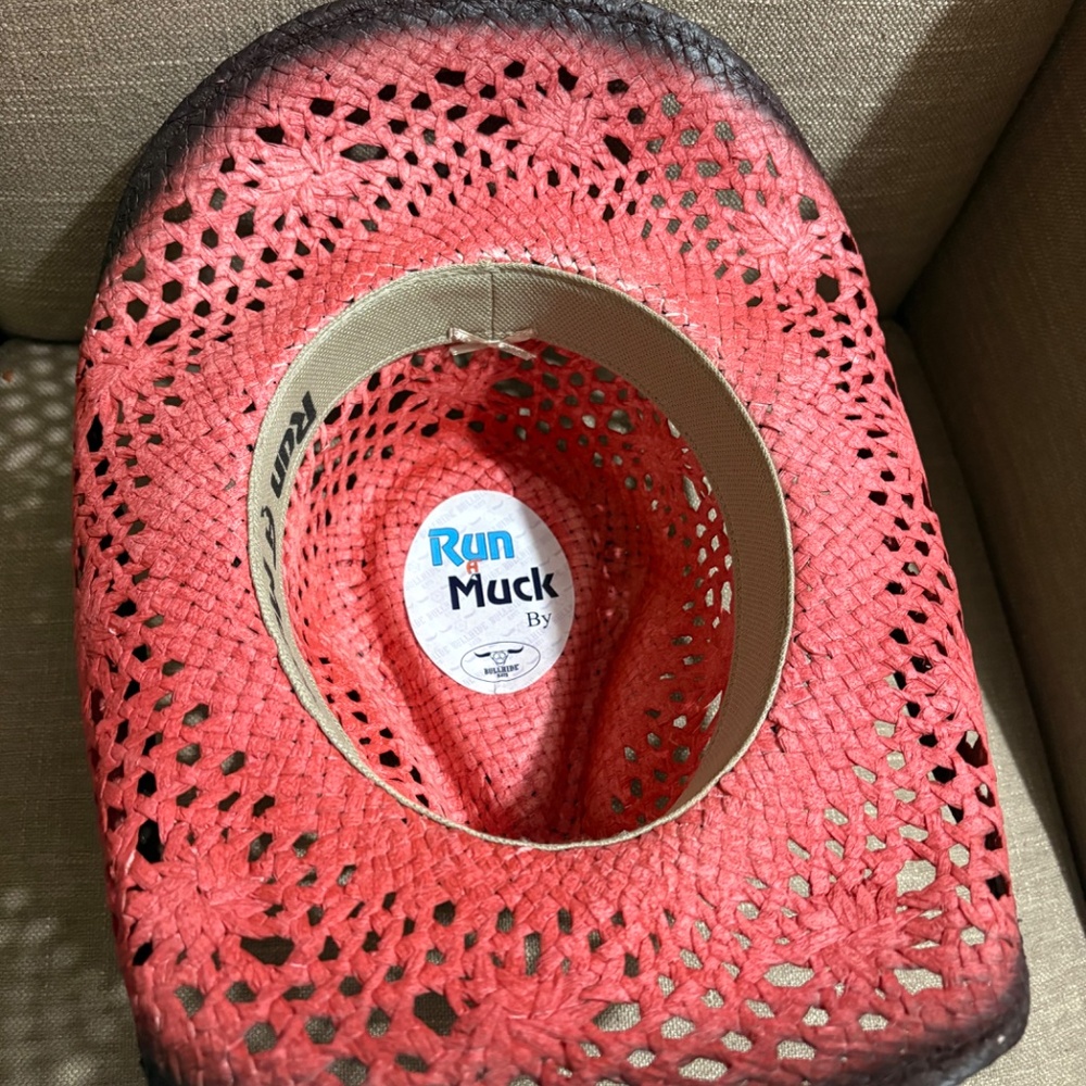 Bullhide Hats Run A Muck - Picture 8 of 9